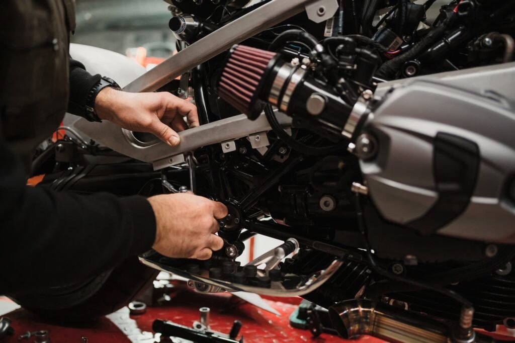 Master’s in Motorcycle Electrical Architecture and ECU Engineering